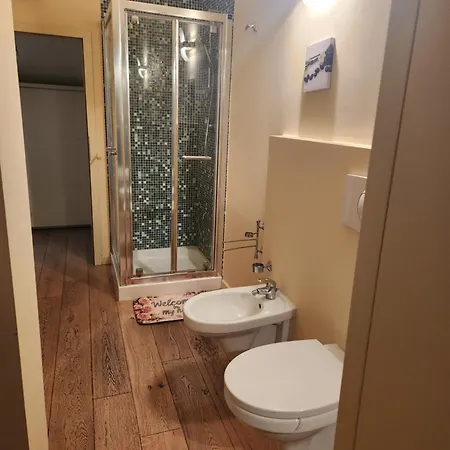 Apartment Central, Big Terrace, Near River *