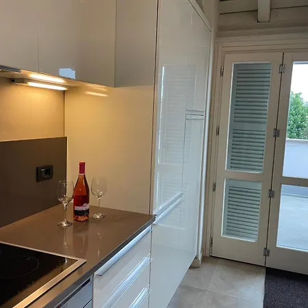 Apartment Central, Big Terrace, Near River