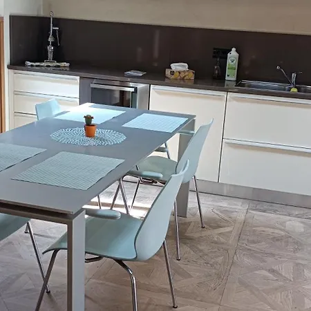 Apartman Central, Big Terrace, Near River *